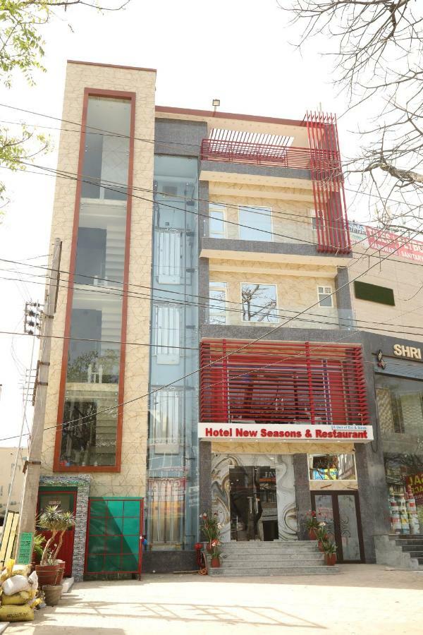 Hotel New Seasons Kālka Extérieur photo